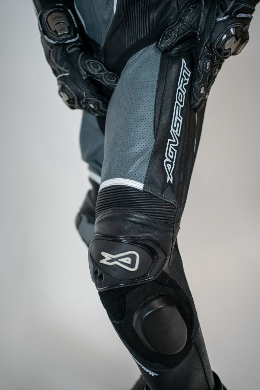 black-gunmetal-white